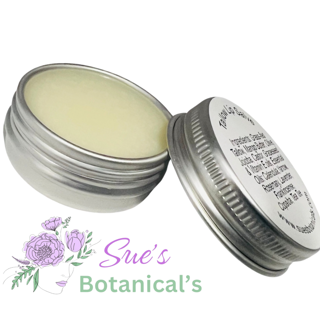 Tallow lip salve
All Natural skincare, extra hydration, organic skincare , moisturizer, Natural skincare, skin hydration, helps rosacea, helps acne, reduces wrinkles, reduces fine lines, organic skincare, Beef Tallow Skincare