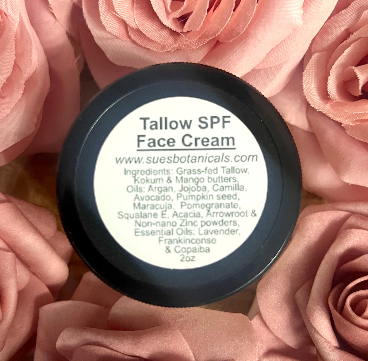 Tallow SPF Face Cream 2oz

All Natural tallow skincare, helps acne, helps eczema, helps psoriasis, helps wrinkles, hydrates skin, organic skincare, beef tallow skincare , protection against the sun